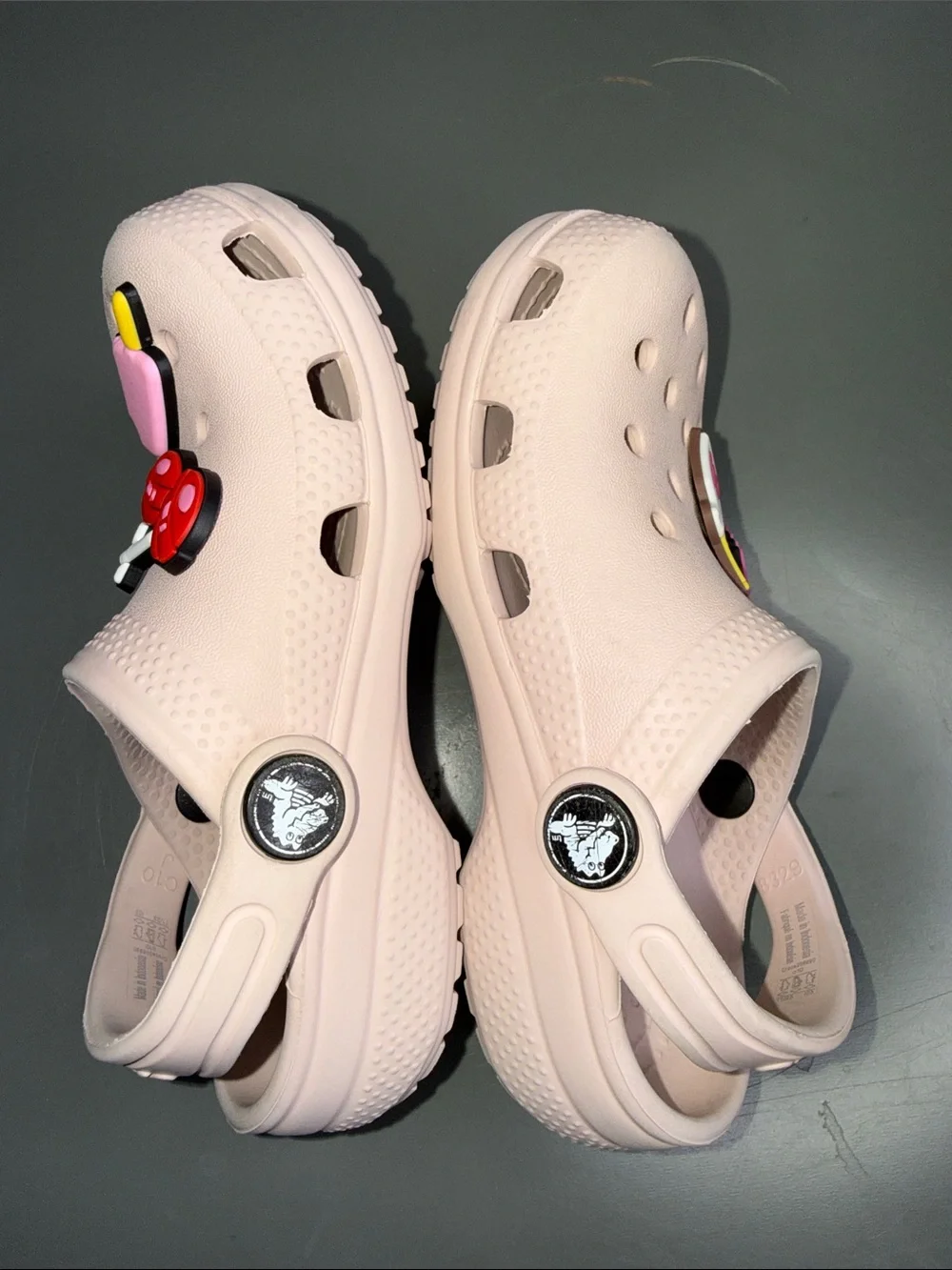 CROCS light pink